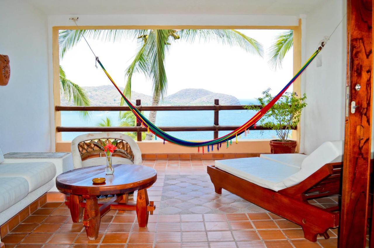 Hotel Catalina Beach Resort Zihuatanejo Exterior photo